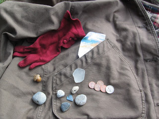 field coat jacket with pocket contents