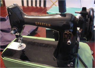 Singer Sewing Machine from the 1950s